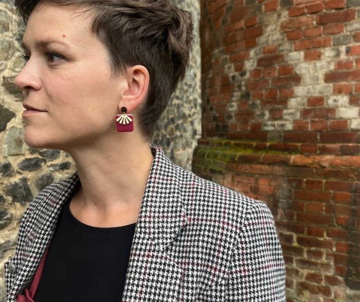 Charly&Kty, création de bijoux faits main et conseil en image dans les Monts du Lyonnais | Collection élégance vagabonde Modèle Regard
