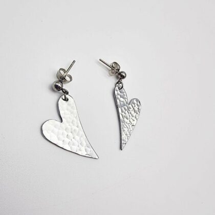 Boucles “Cœur d’Argent” – Cœur martelé fait main, ultra-léger