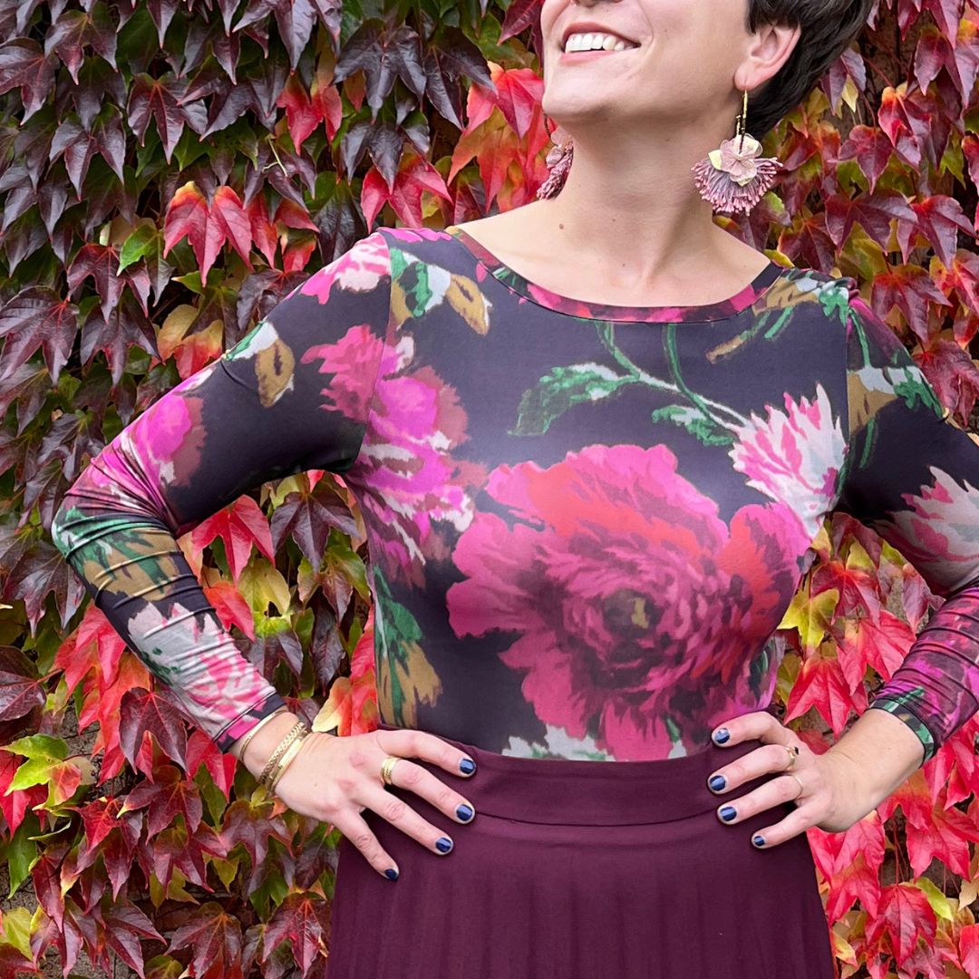 bijou artisanal, boucles d’oreilles florales, polymère, bijou rose, collection Éclosion, charlyandkty, bijou poétique, bijou doré, bijou femme automne, création française, bijou fait main, couleur automnale, féminité naturelle