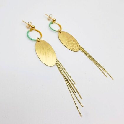 Boucles “Élégance Solaire” – longues, dorées & légères, fait main