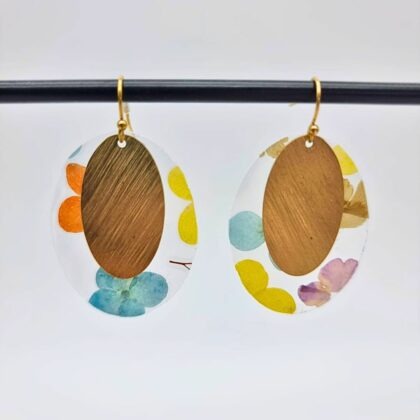 Boucles “Flora Major” – Bijou fleurs séchées & laiton doré, fait main