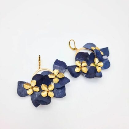 Boucles d’oreilles fleurs bleu marine – Collection Éclosion (dernier modèle)