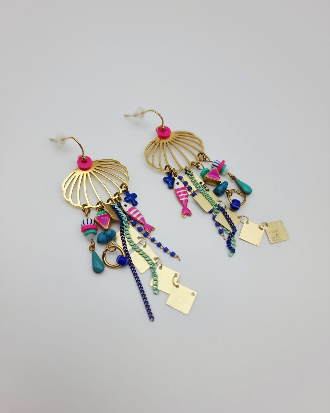 Boucles d'oreilles Lagune bleu et rose– Pièce unique artisanale – Image 2