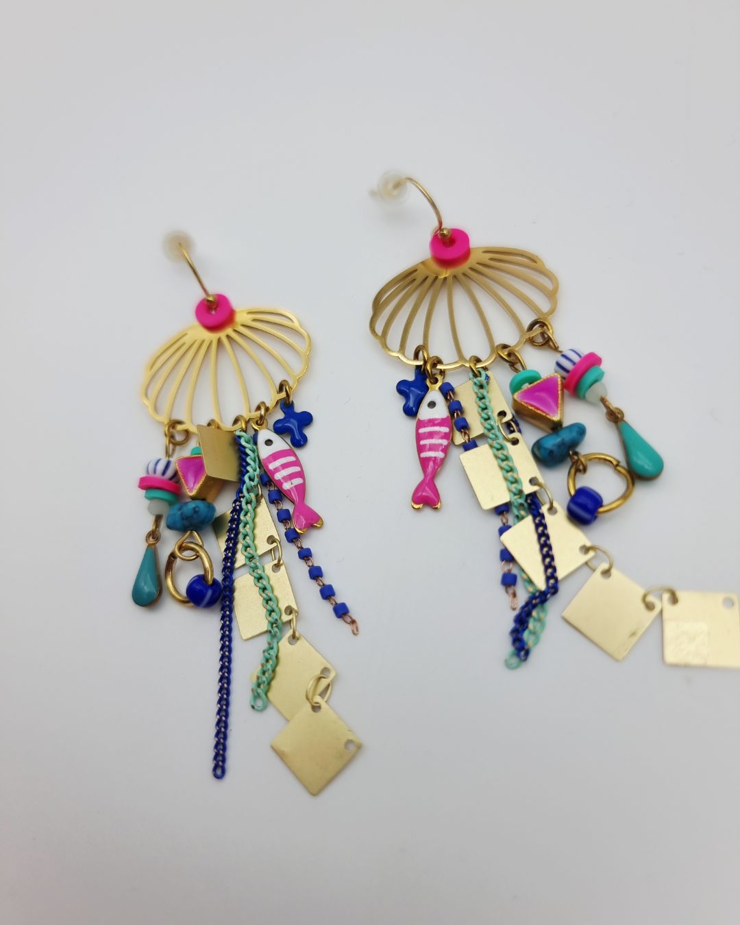 Boucles d'oreilles Lagune bleu et rose– Pièce unique artisanale – Image 3